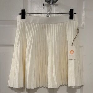 Cream Pleated Skirt